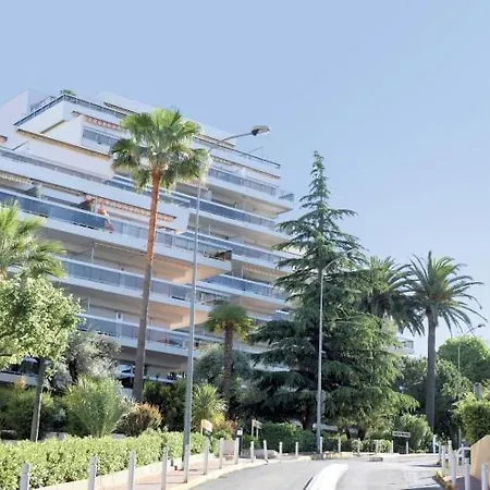 La Rostagne * Αντίμπ